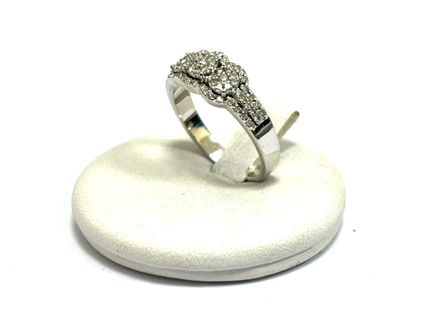 Anello trilogy magic Diamanti 0,90 ct in Oro Bianco 18 kt (750)