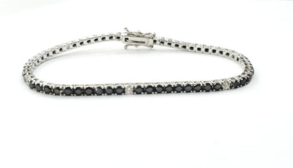 Bracciale Tennis in Oro Bianco con Diamanti Neri 4,99 ct e Diamanti Bianchi 0,30 ct 18 kt (750)