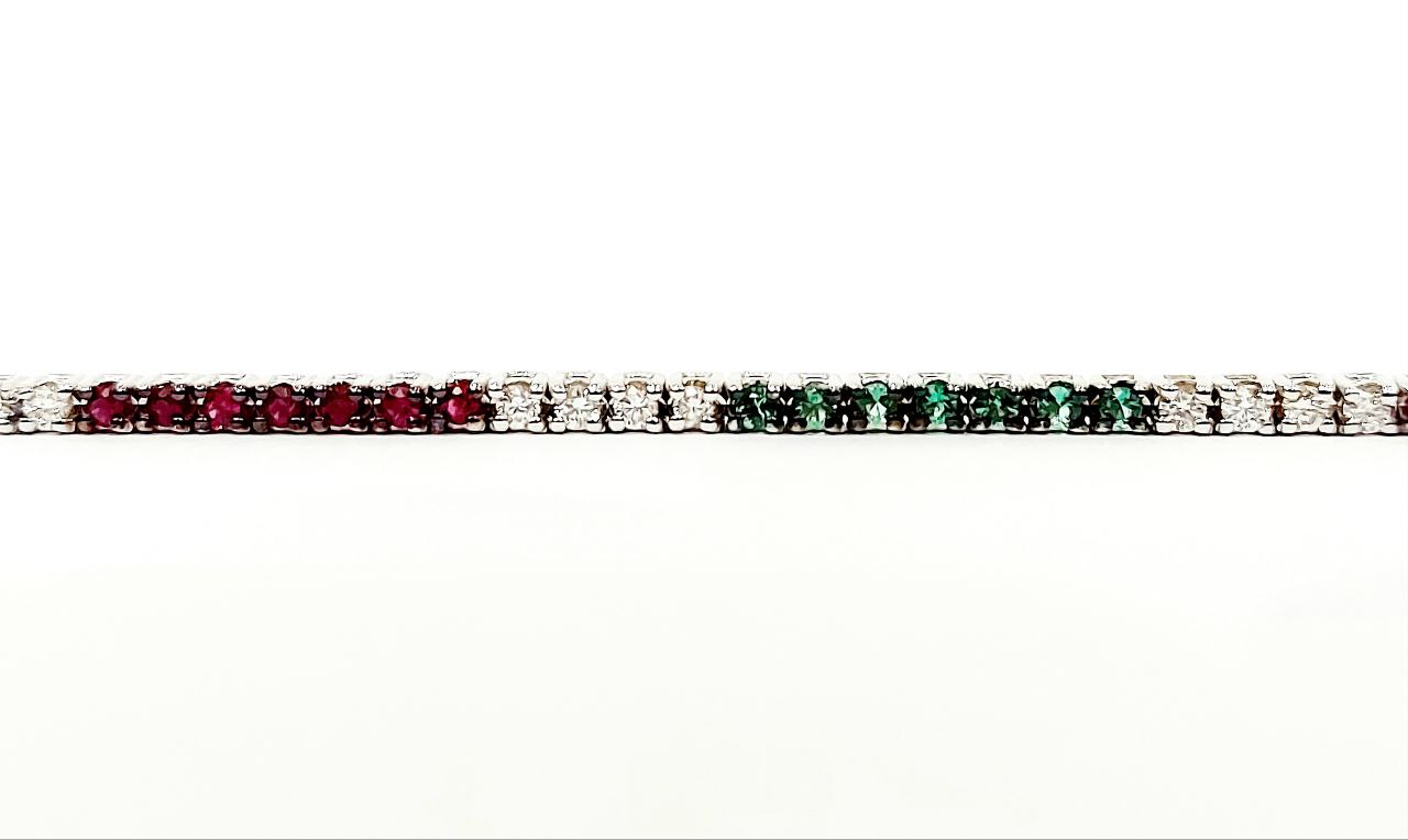 Bracciale Tennis "Italia" in Oro Bianco con Diamanti 0,60 ct, Smeraldi 0,60 ct e Rubini 0,60 ct 18 kt (750)