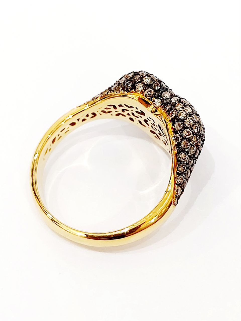 Anello cuore con Diamanti Light Brown ct 0,90 in Oro Giallo con certificazione gemmologica Gem Tech 18 kt (750)