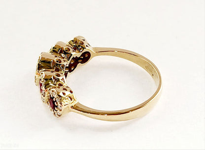 Anello Riviera Magic con Rubini ct 0,95 e Diamanti ct 0,51 in Oro Giallo 18 kt (750)