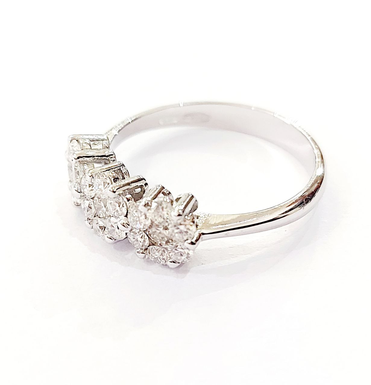 Anello trilogy magic in Oro Bianco 18kt-750 con Diamanti 0,85 ct