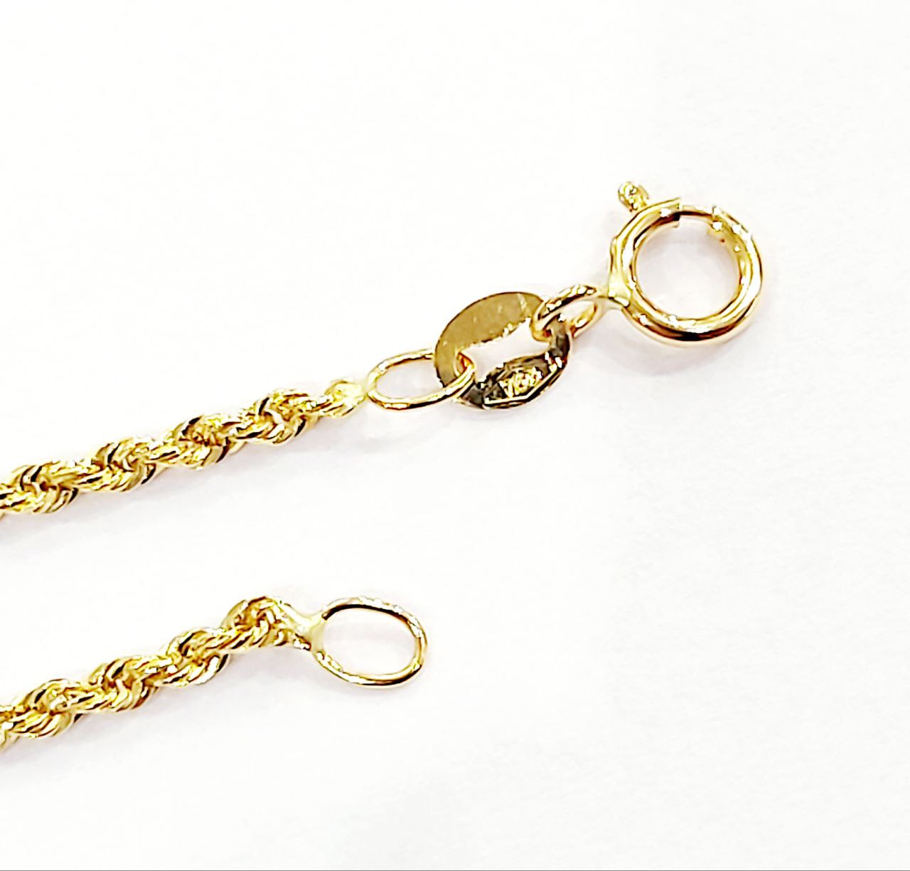 Collana con pendente Croce in Oro Giallo con Diamanti 0,16 ct 18 kt-750