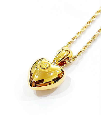 Collana  pendente cuore bombato lucido  in Oro Giallo 18 kt -750 con Diamante taglio brillante ct 0,06